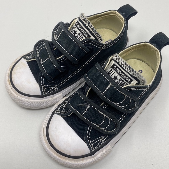 Converse Chuck Taylor All Star Black Easy-On Sneakers - Picture 4 of 11